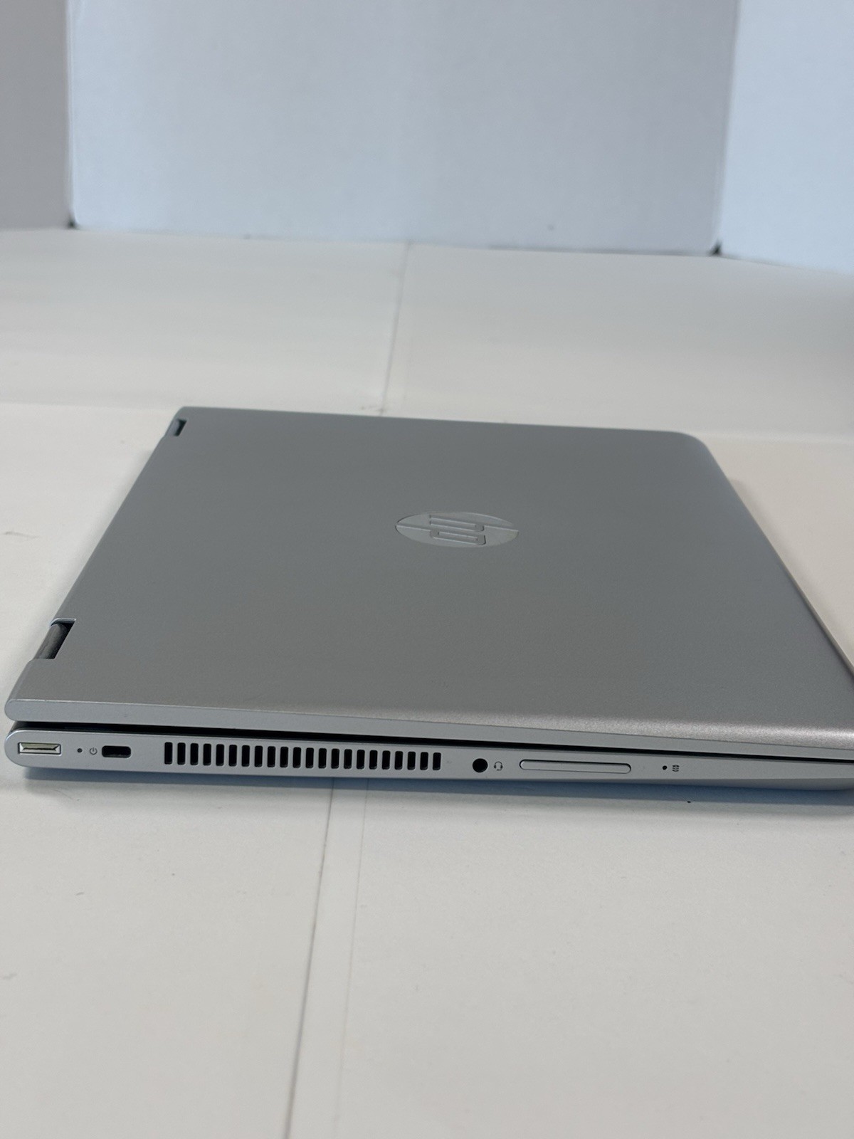 HP Pavilion x360 m Convertible Laptop Model #: 14m-ba013dx w/charger & case