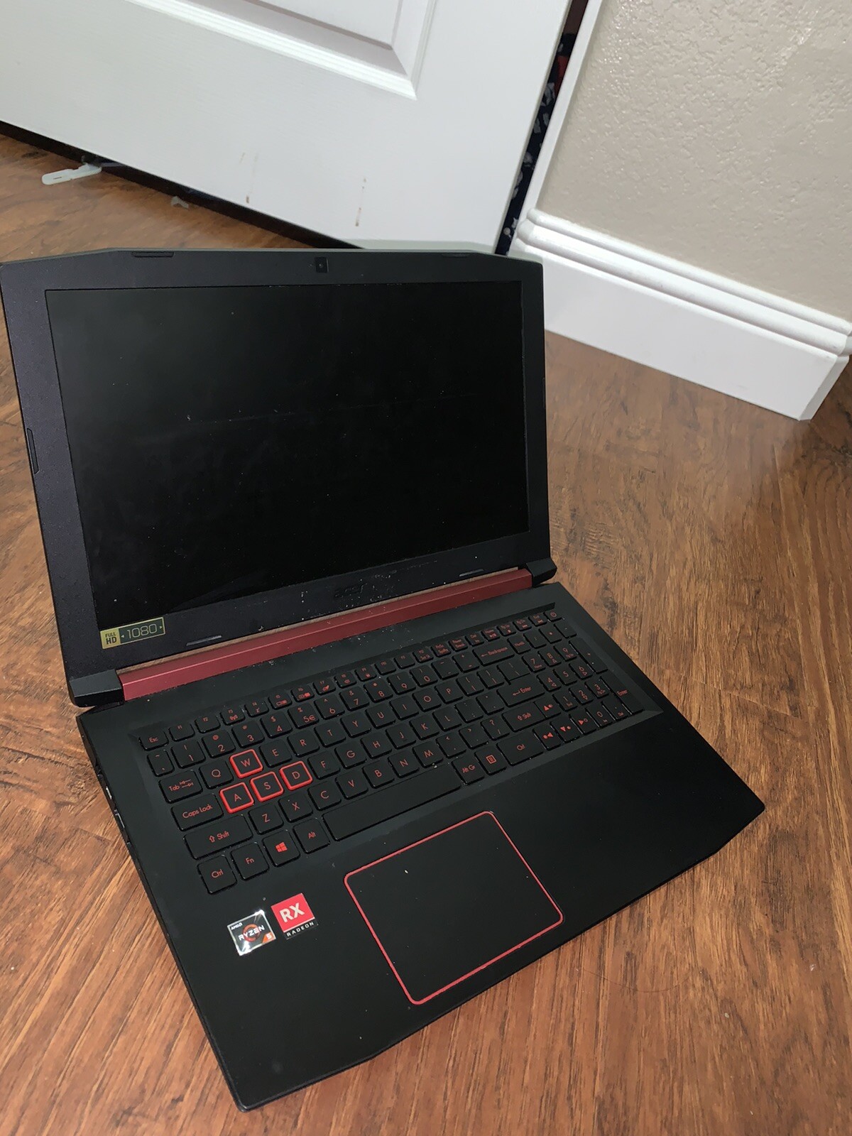Acer NITRO 5 AN515-42-R5ED 15.6 inch FullHD (1TB, AMD Ryzen 5, 2.0GHz, 8GB Ram,