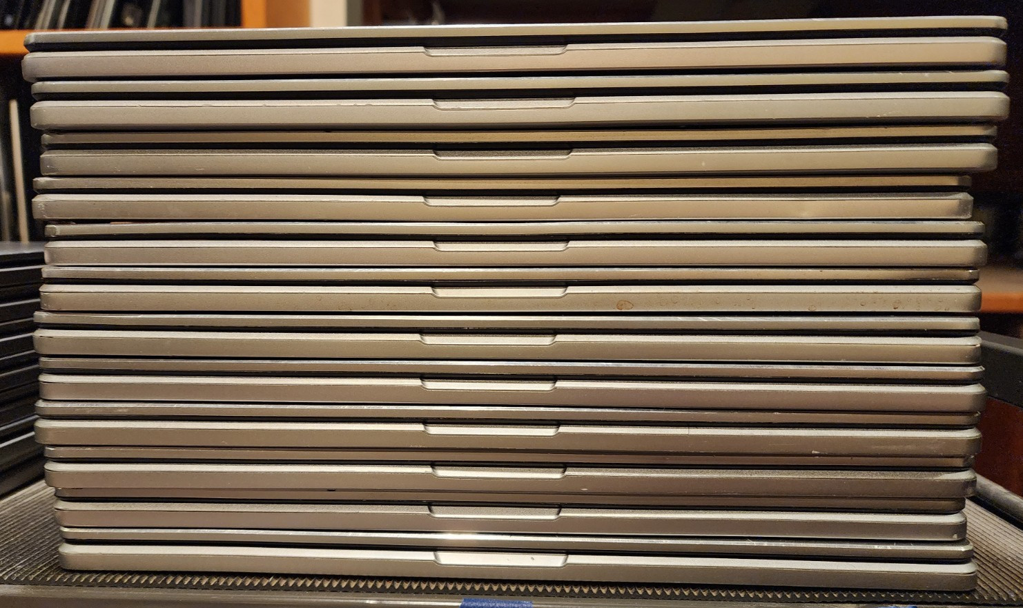 10x Lot 2-in-1 FHD Touch Acer R13 Convertible ChromeBook 13.3″ FHD 4GB 32GB SSD