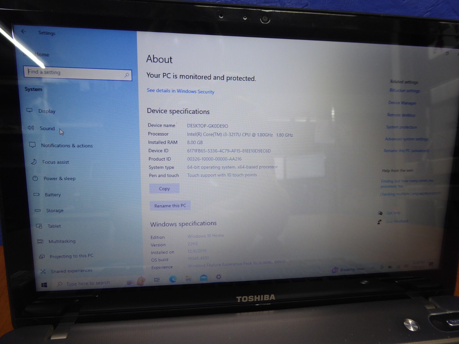 TOSHIBA SATELLITE P845T -S4305 14″ i3-3217U 1.86GHz 8GB 240GB SSD WINDOWS 10 HOM