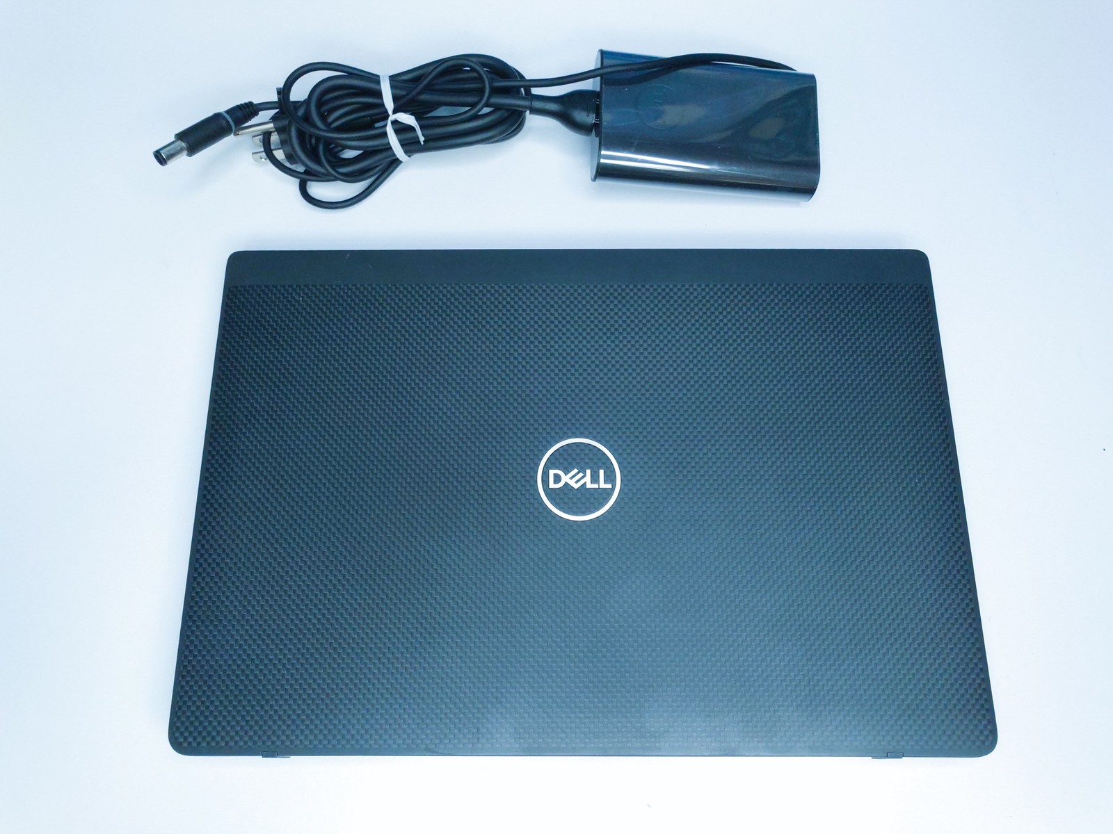 Dell Latitude 7400 14″ FHD Touch i5-8265U 8GB RAM 256GB NVMe SSD Win 11 Pro