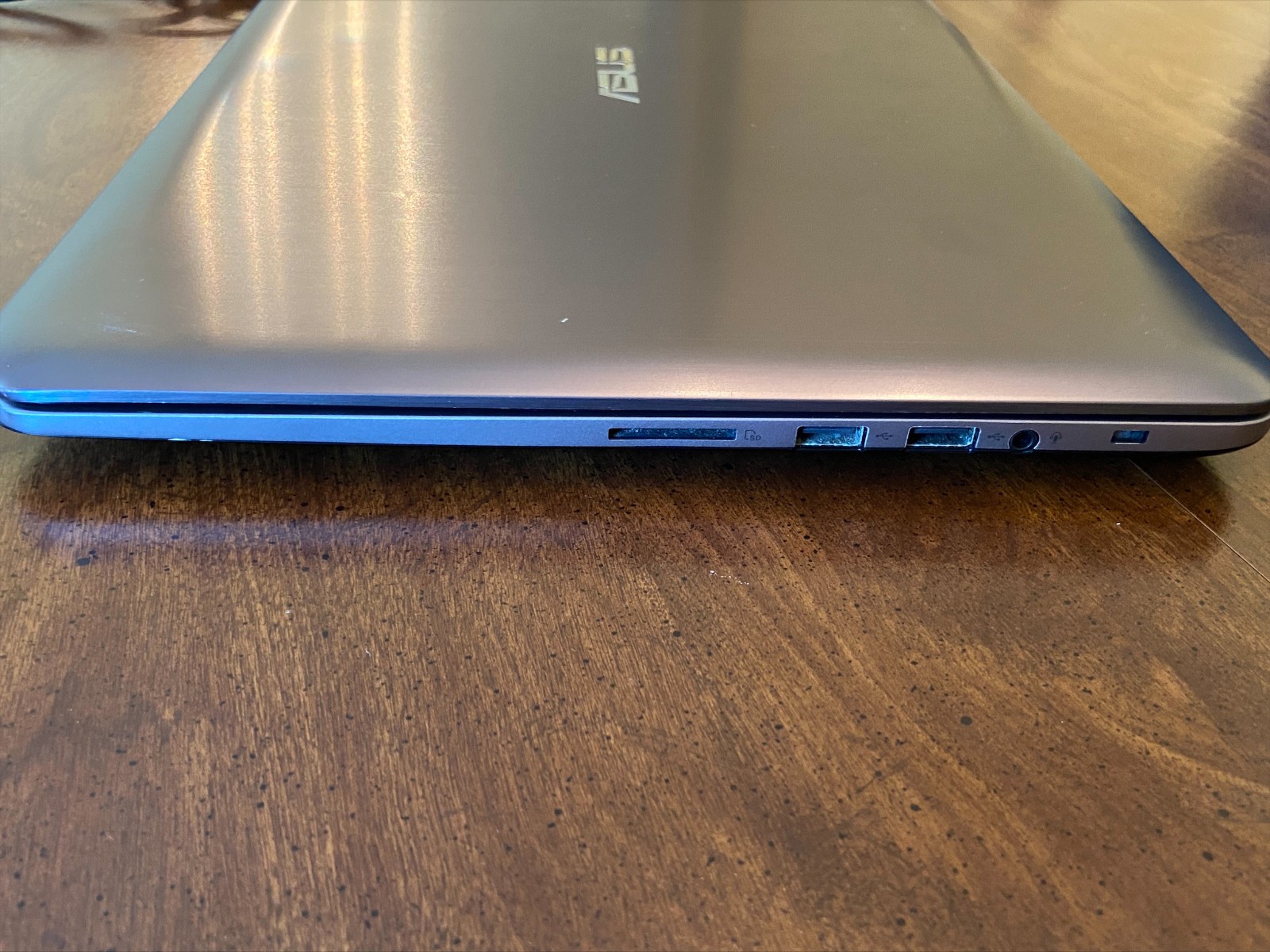 ASUS K501UW-AB78 15.6-inch Gaming Laptop, Intel i7-6500U, GTX960M