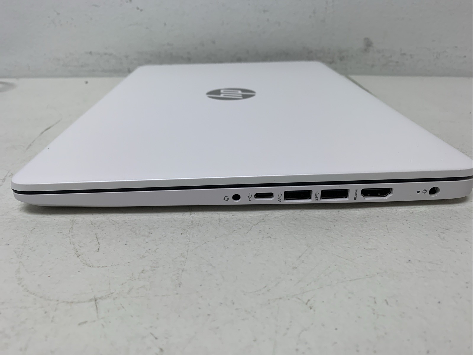 HP (14-DQ0xxx Intel Celeron N4020 1.1GHz – 64GB SSD – 4GB RAM Wind 10 Home