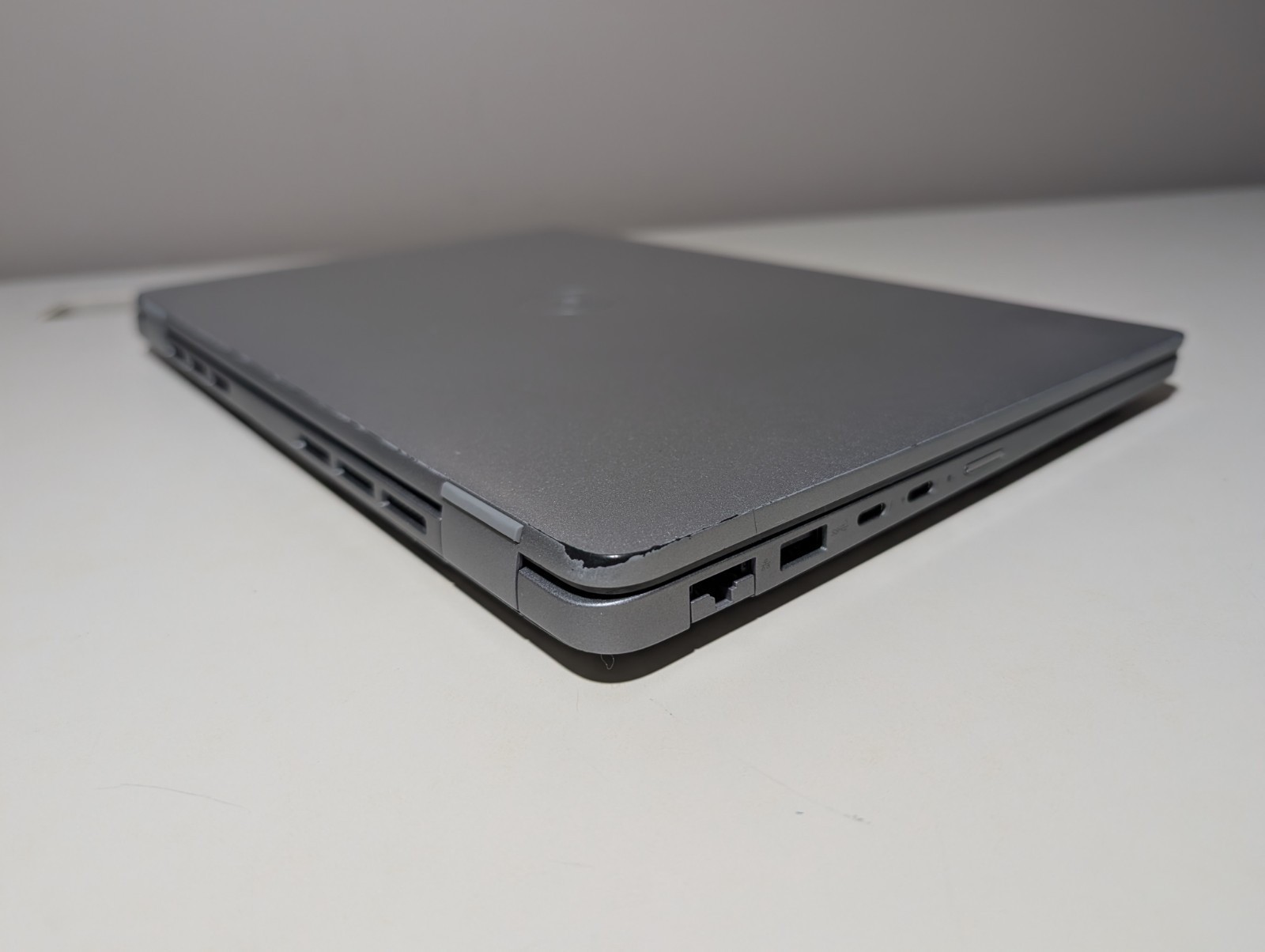 DELL LATITUDE 5440 | i5-1345U NO RAM NO SSD NO OS | FHD TouchScreen Backlit