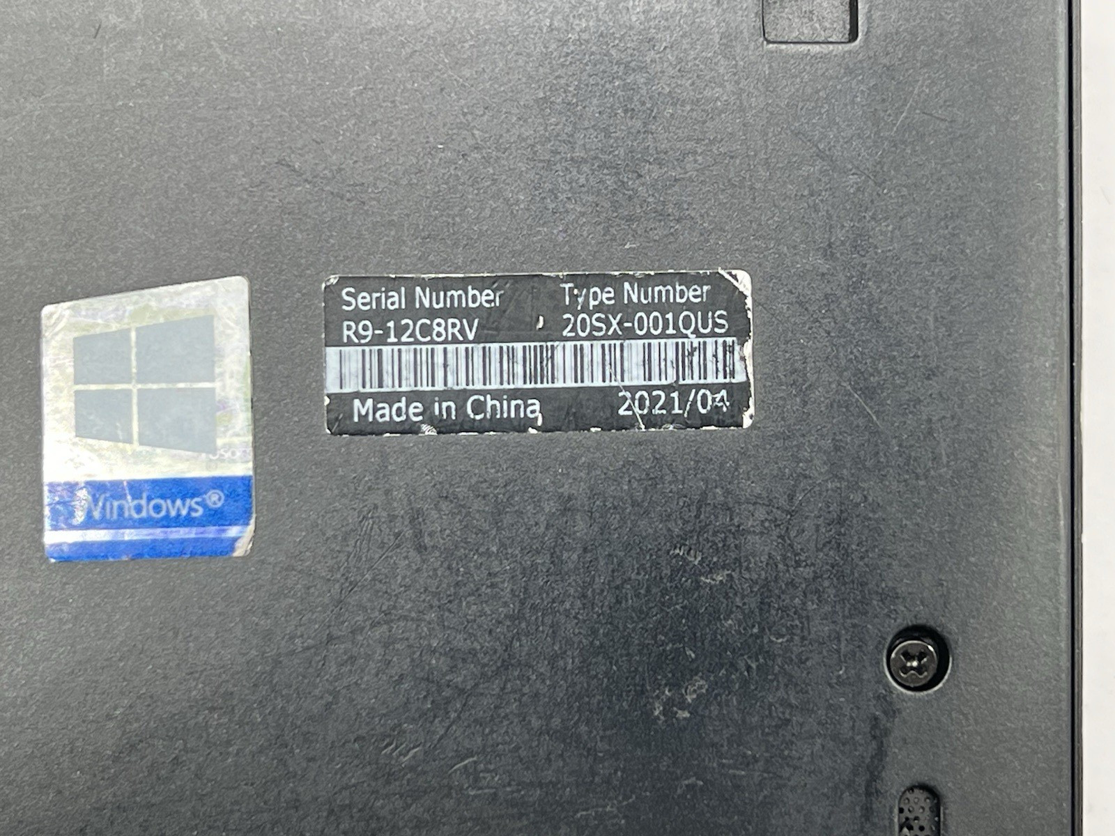 Lenovo ThinkPad X13 Yoga Gen 1-i7-10510U-1.80GHz-16GB RAM-512GB NVMe-No OS/AC
