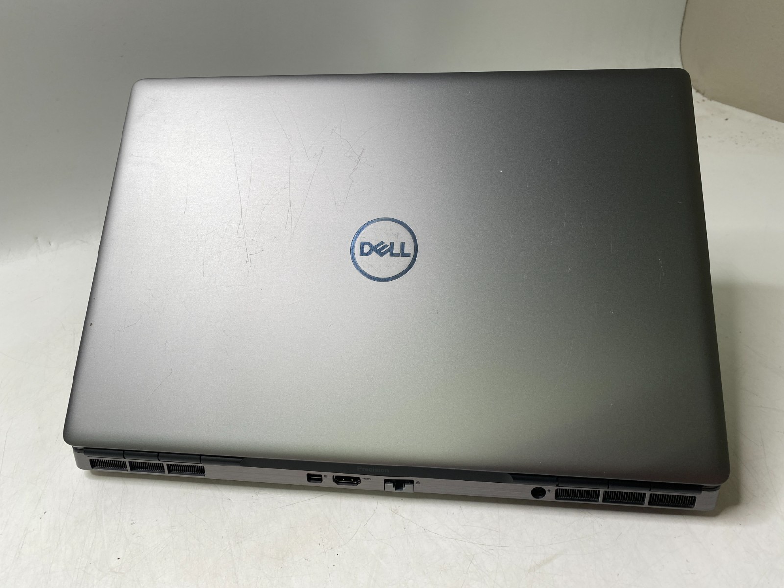 Dell Precision 7560 i7 32GB DDR4 2x 500GB SSD NVIDIA T1200 W11P – Missing Keys