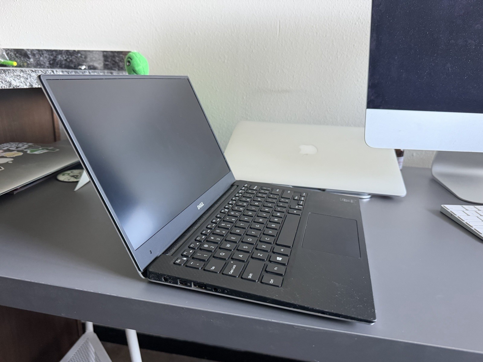 Dell XPS 13 9343 Laptop 13.3″ Intel Core I5-5200U 2.20GHz, 8GB RAM – Non Touch