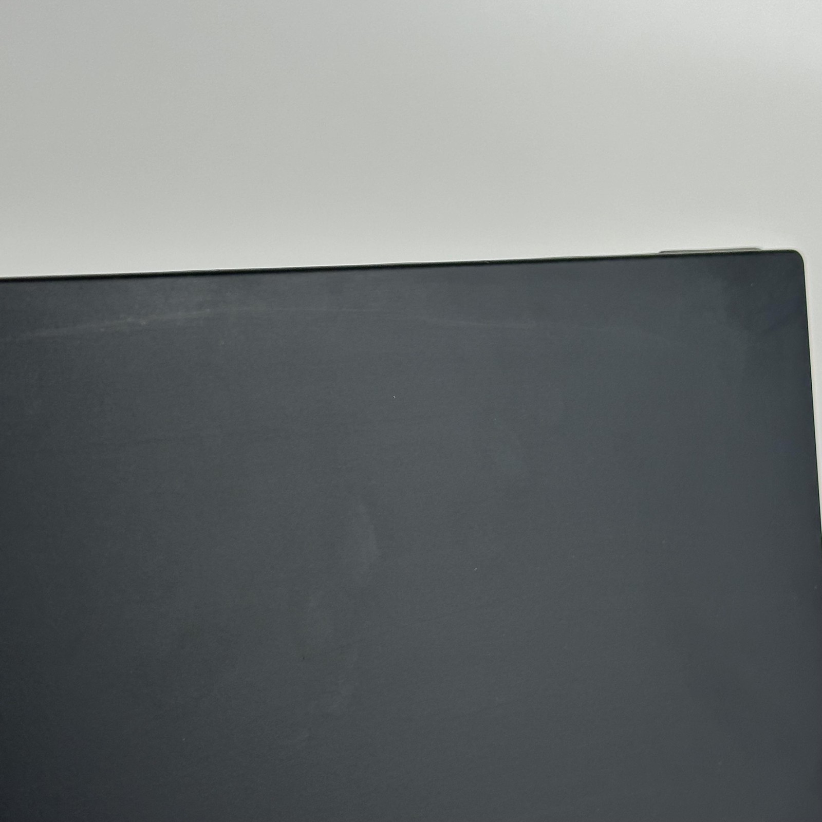 Lenovo ThinkPad P1 Gen 3 15 FHD i9-10885H 2.40GHz 16GB 512GB Quadro T2000 Max-Q