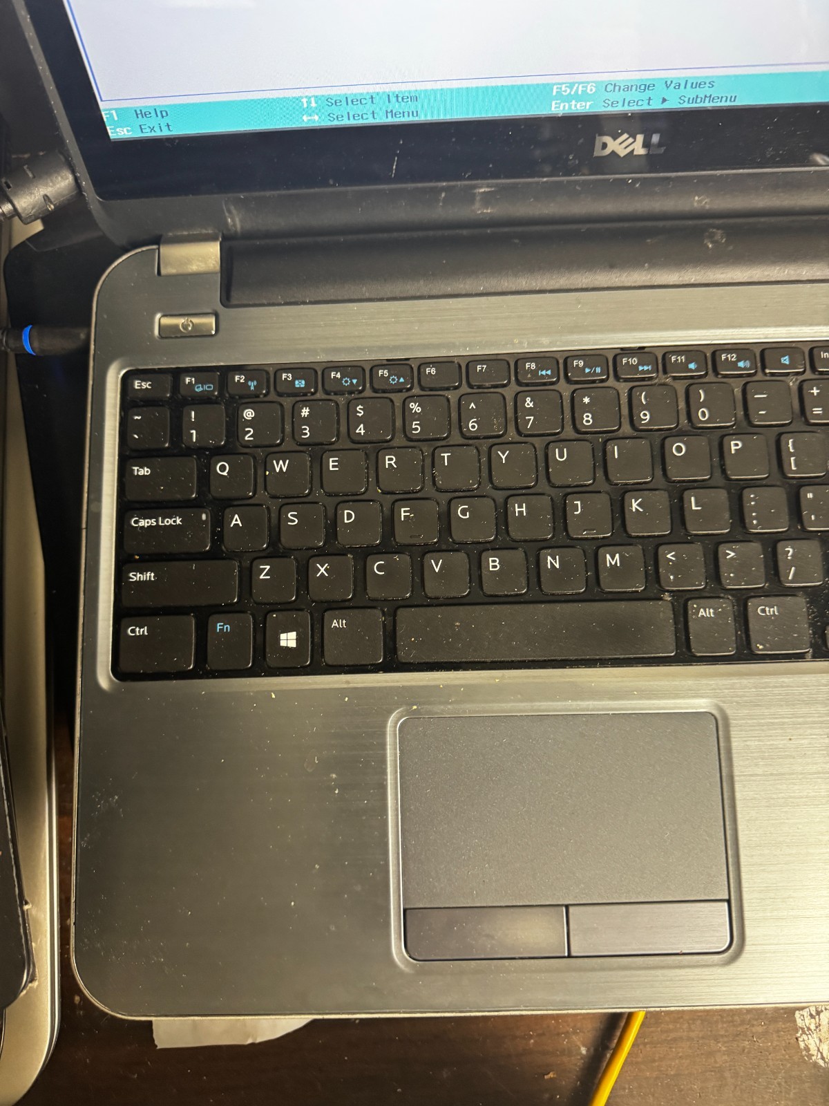 Dell inspiron 5537 Core I7-4500 8GB RAM Laptop for Parts/Repair #6312
