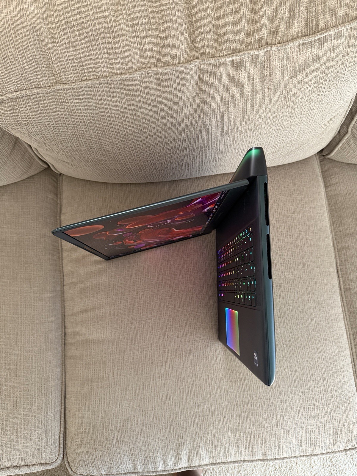 ALIENWARE AREA 51 ULTRA 9 64GB RAM 2TB SSD 5070 Ti
