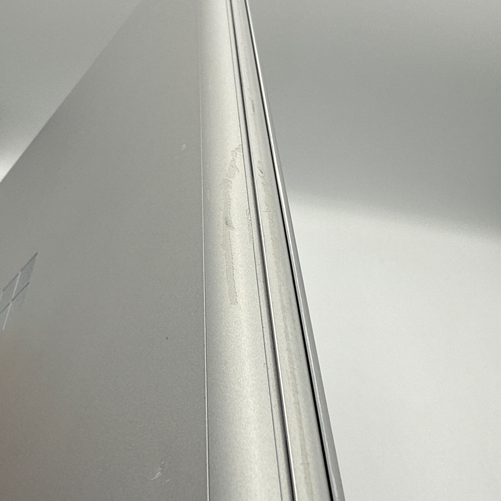 Microsoft Surface Book 3 1899 i7-1065G7 1.3GHz 32GB RAM 512GB SSD GTX 1650 Max-Q
