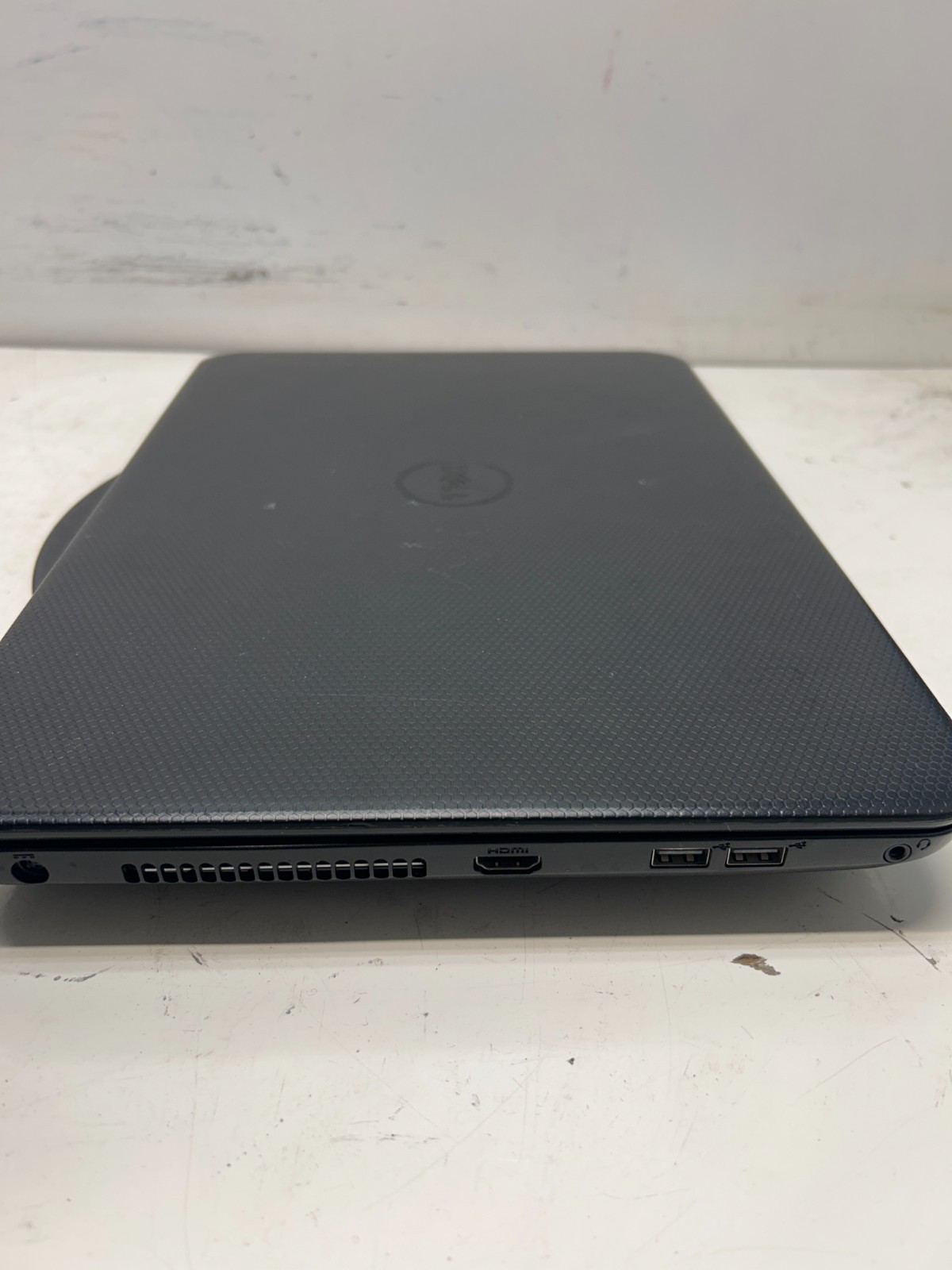 Dell Inspiron 3531 Intel Celeron N2830 2.16GHz 4GB NO HDD
