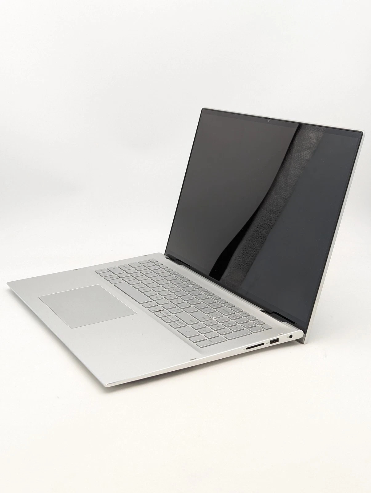 Dell Inspiron 7706 2-in-1 i7-1165G7 16GB DDR4 512GB SSD win 11 / NO CHARGER