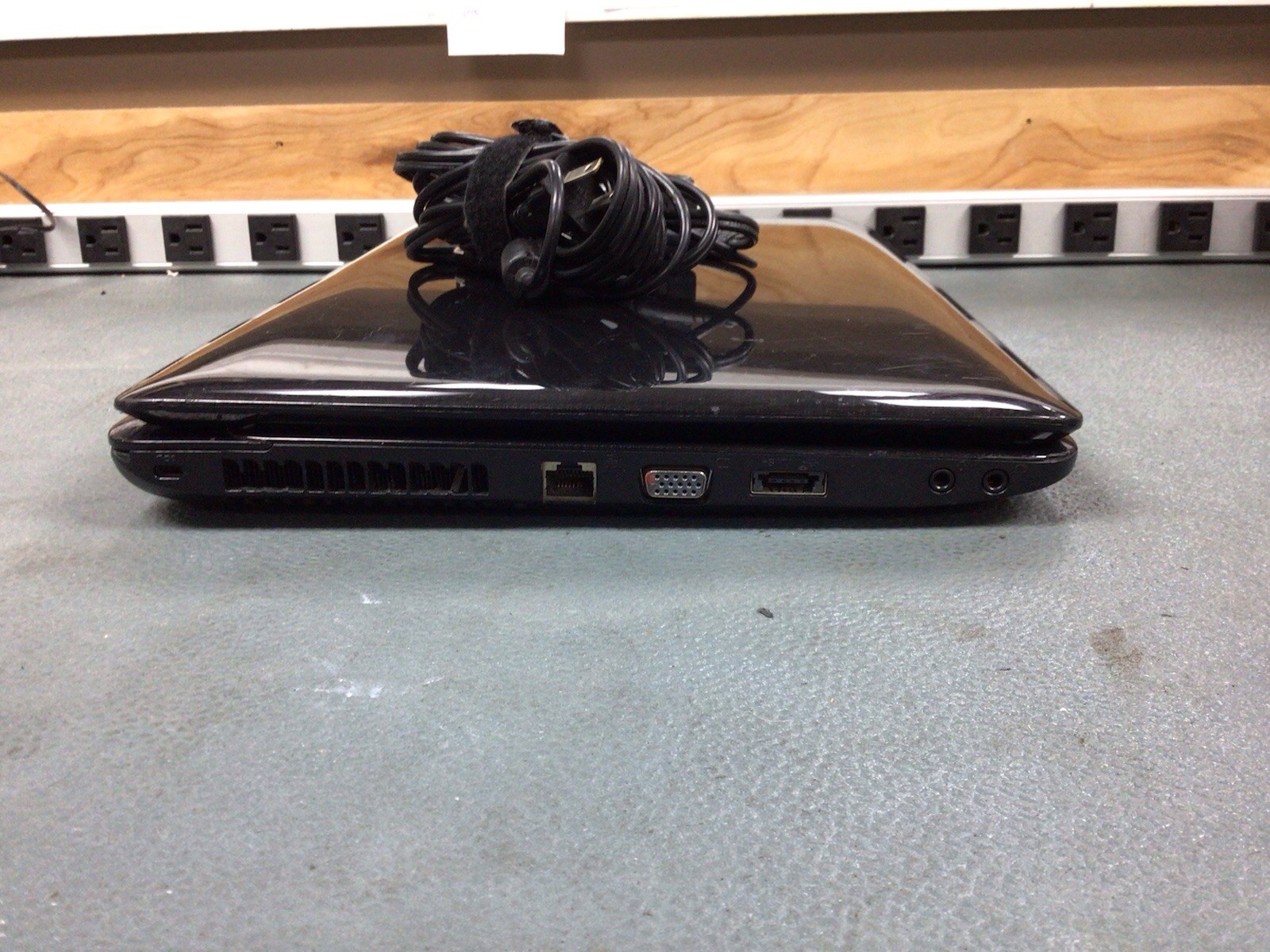 Toshiba Satellite L655-S5096 Intel Pentium 15.6″ Laptop – AS IS