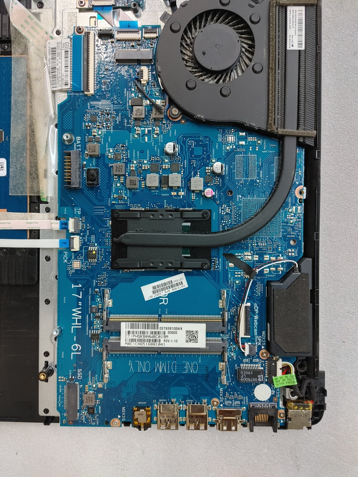 HP 17-by1xxx Core i5-8265U@ 1.60GHz, NO RAM ,NO HD( Selling Motherboard)