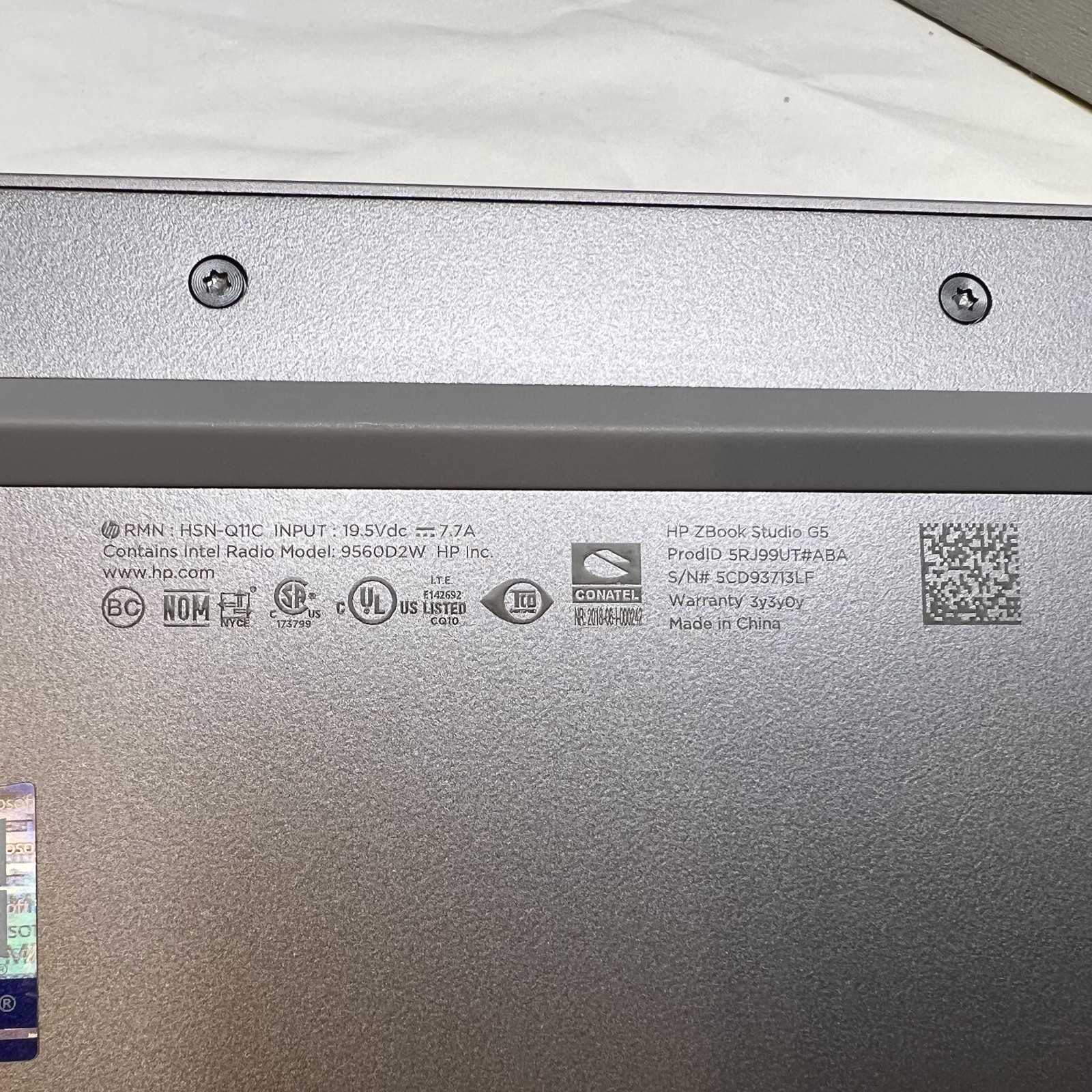 HP ZBook Studio G5 Laptop,15.6-inch FHD, i7-8750H, 32GB, Quadro P1000, 1TB SSD