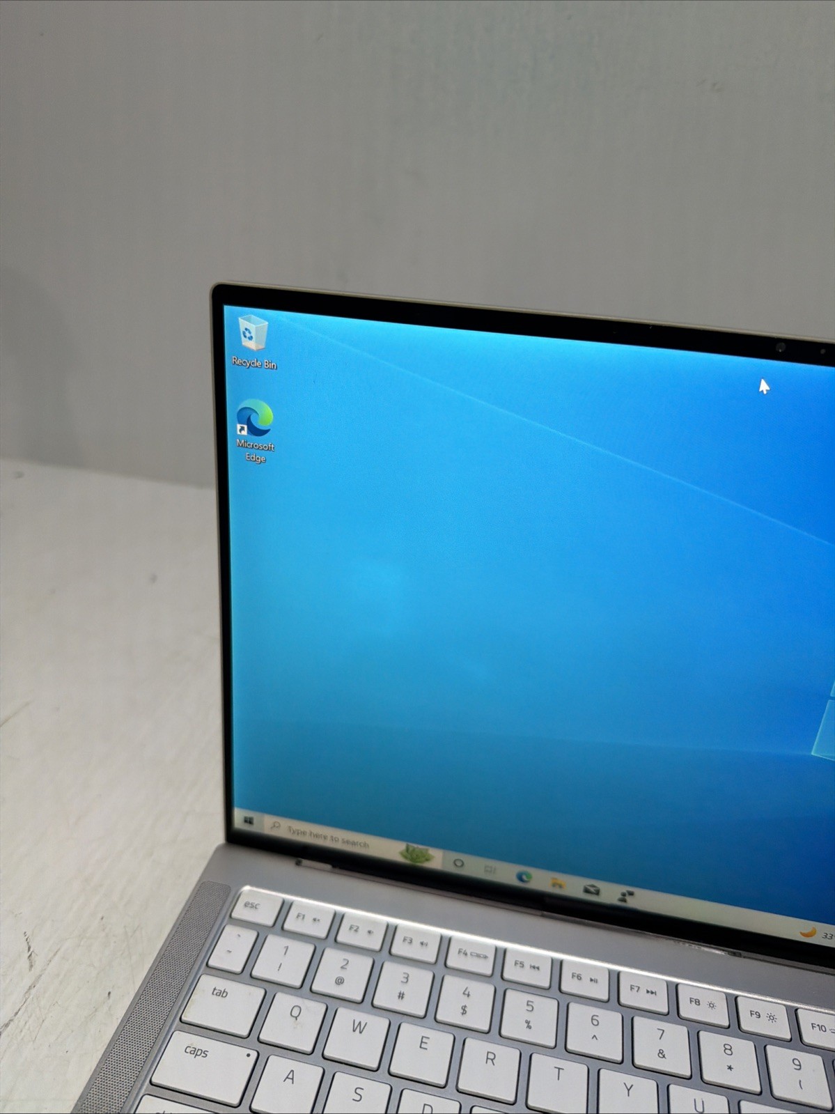 Razer Book 13 Touch Laptop i7-1165G7 16gb Ram 512gb SSD Windows 10 Home
