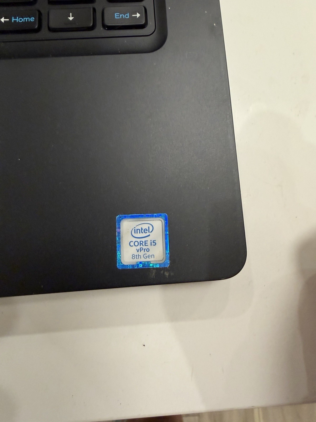 Dell Latitude 5490 14in FHD i5 8th Gen 8GB 256GB SSD Win 10 Pro Black
