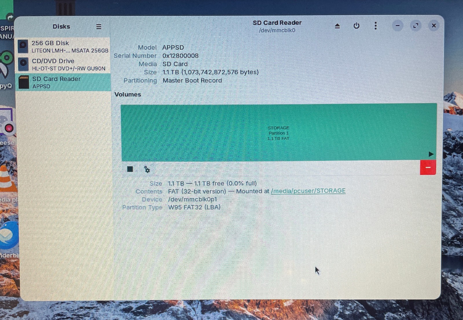 DELL INSPIRON 15-3537 Laptop 15″ i5 256gb+1tb Linux Zorin 18-extras-11