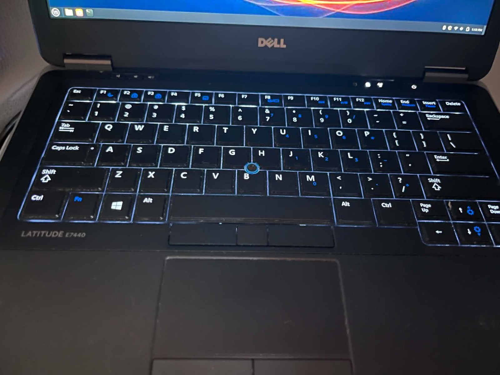 Dell Latitude | Linux Mint | i5-4300U| 8GB| 500GB | Backlit Keys | 1 YR WARRANTY