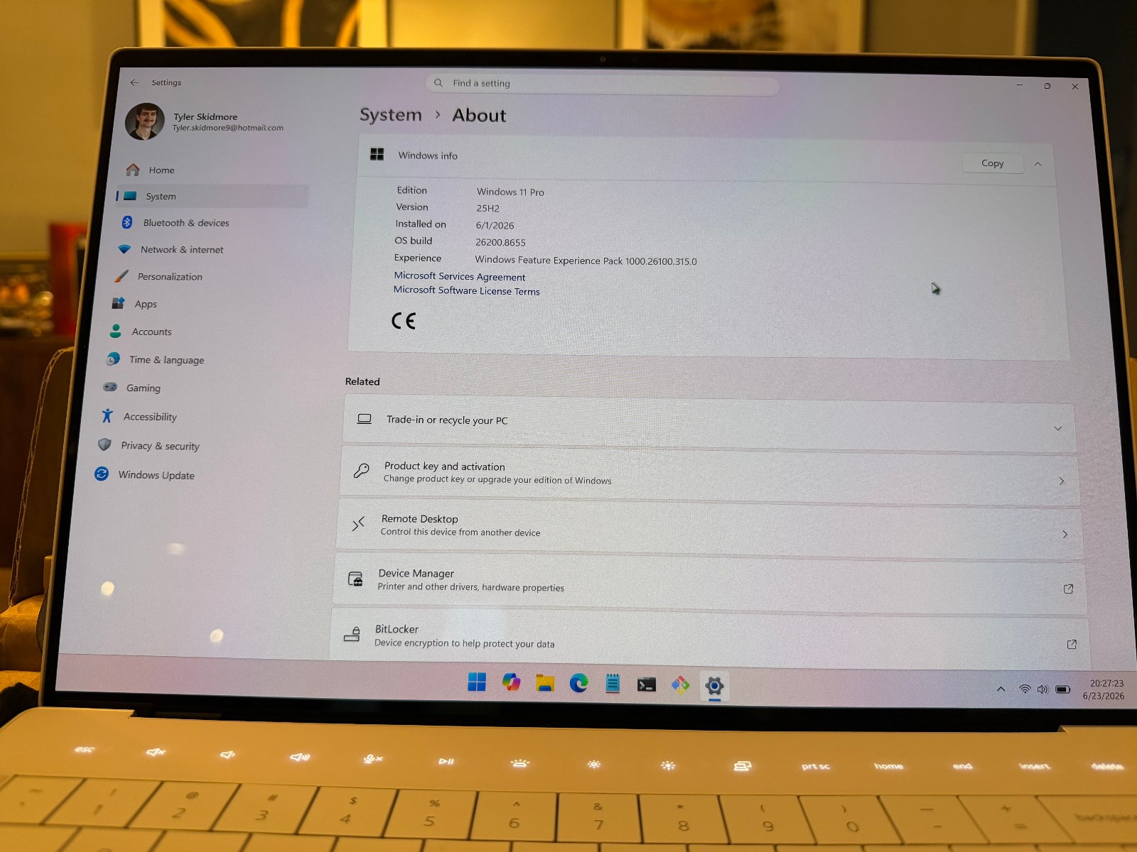 Dell – XPS 14 OLED 3.2K Touch-Screen Intel Core Ultra 7 – 32GB Memory – 1TB SSD
