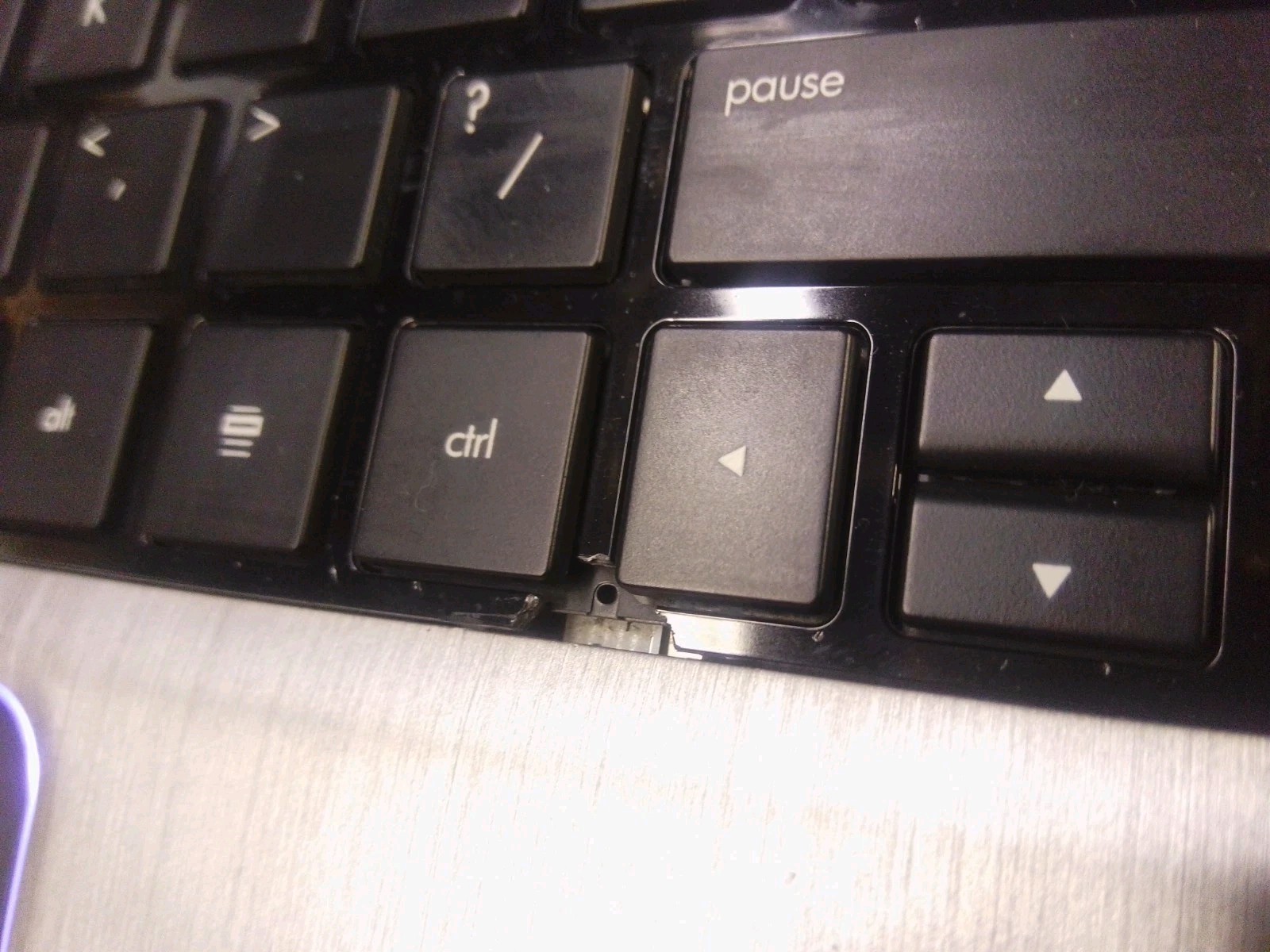 HP Pavilion DV6-6C35DX AMD A8-3520 1.6GHz, 6GB Ram, 600GB HDD, Windows 7