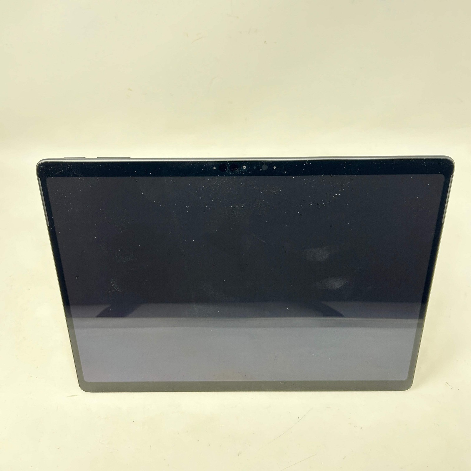 Microsoft Surface Pro 11 2076 13″ Snapdragon X Elite 3.4GHz 16GB RAM 1TB SSD