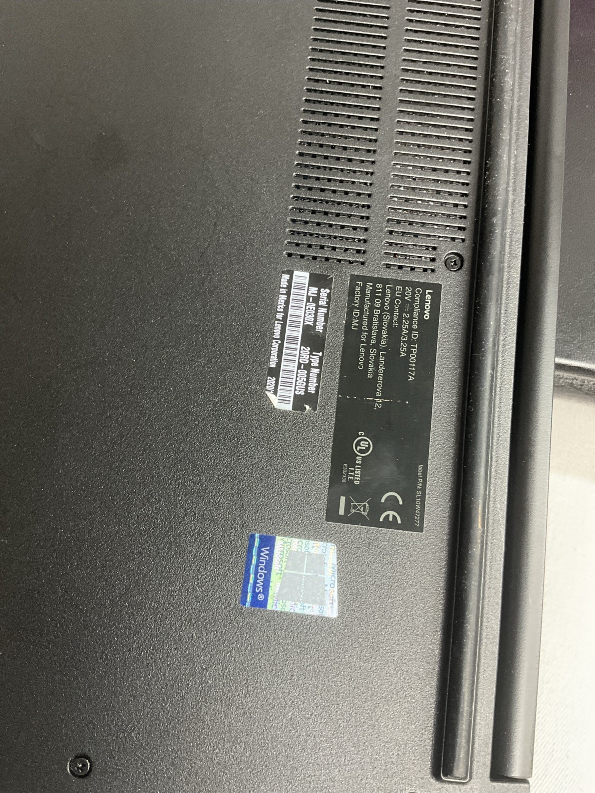 Lenovo ThinkPad E15 15.6″ i5-1235U 8GB 238GB SSD Win11 Pro Gray Laptop