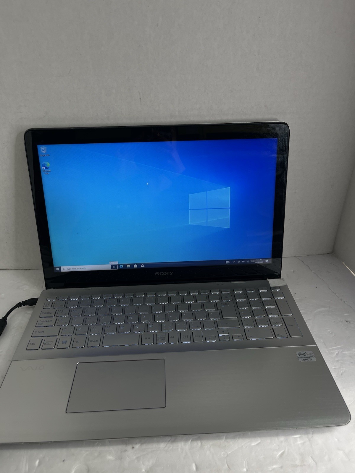 Sony VAIO Fit 15 i3-3227U 128GB 1.90GHz- TOUCHSCREEN- Japanese/English keyboard