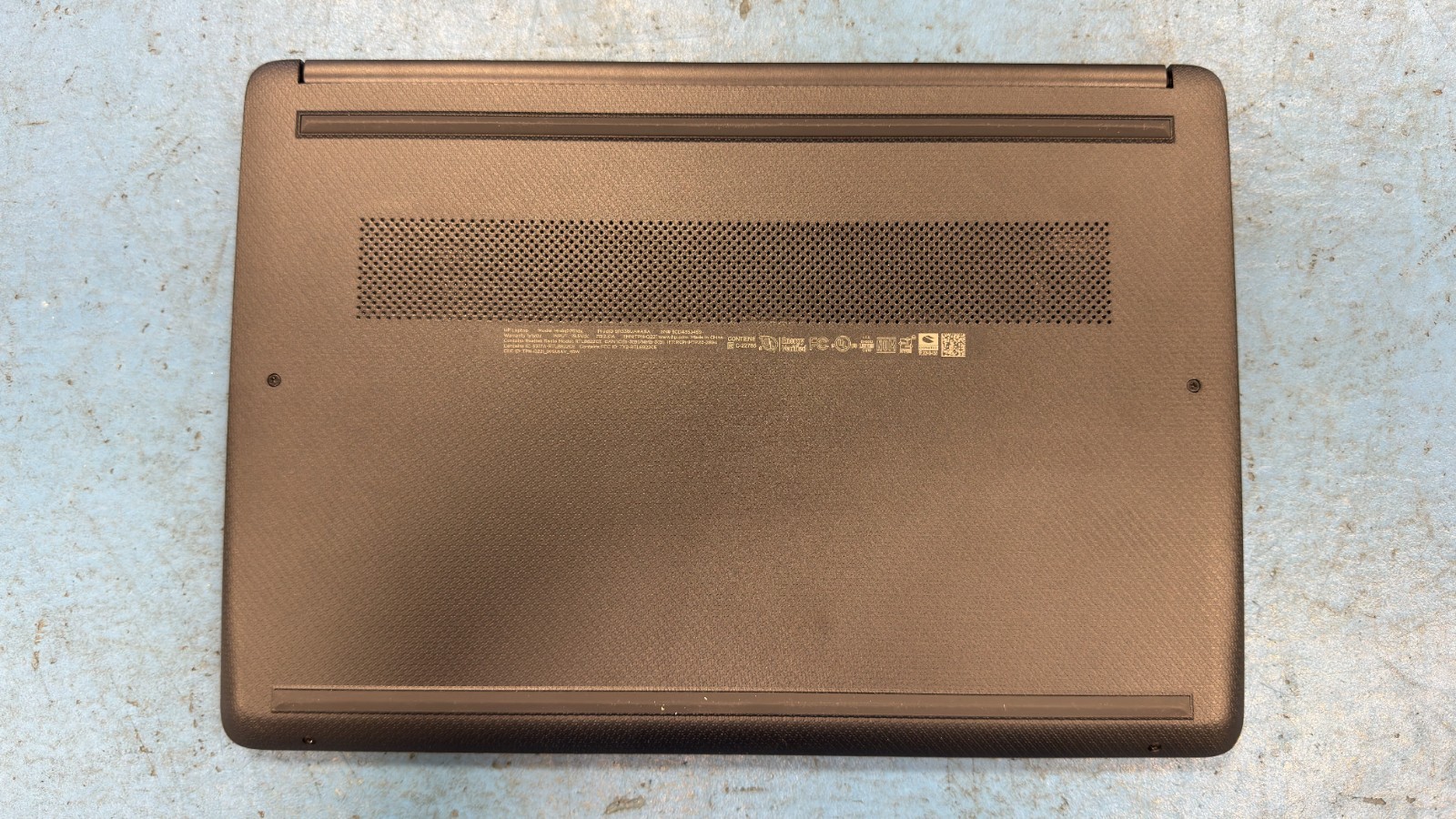 HP Laptop 14-dq0761dx 5CD435J4S9 (Grade B)