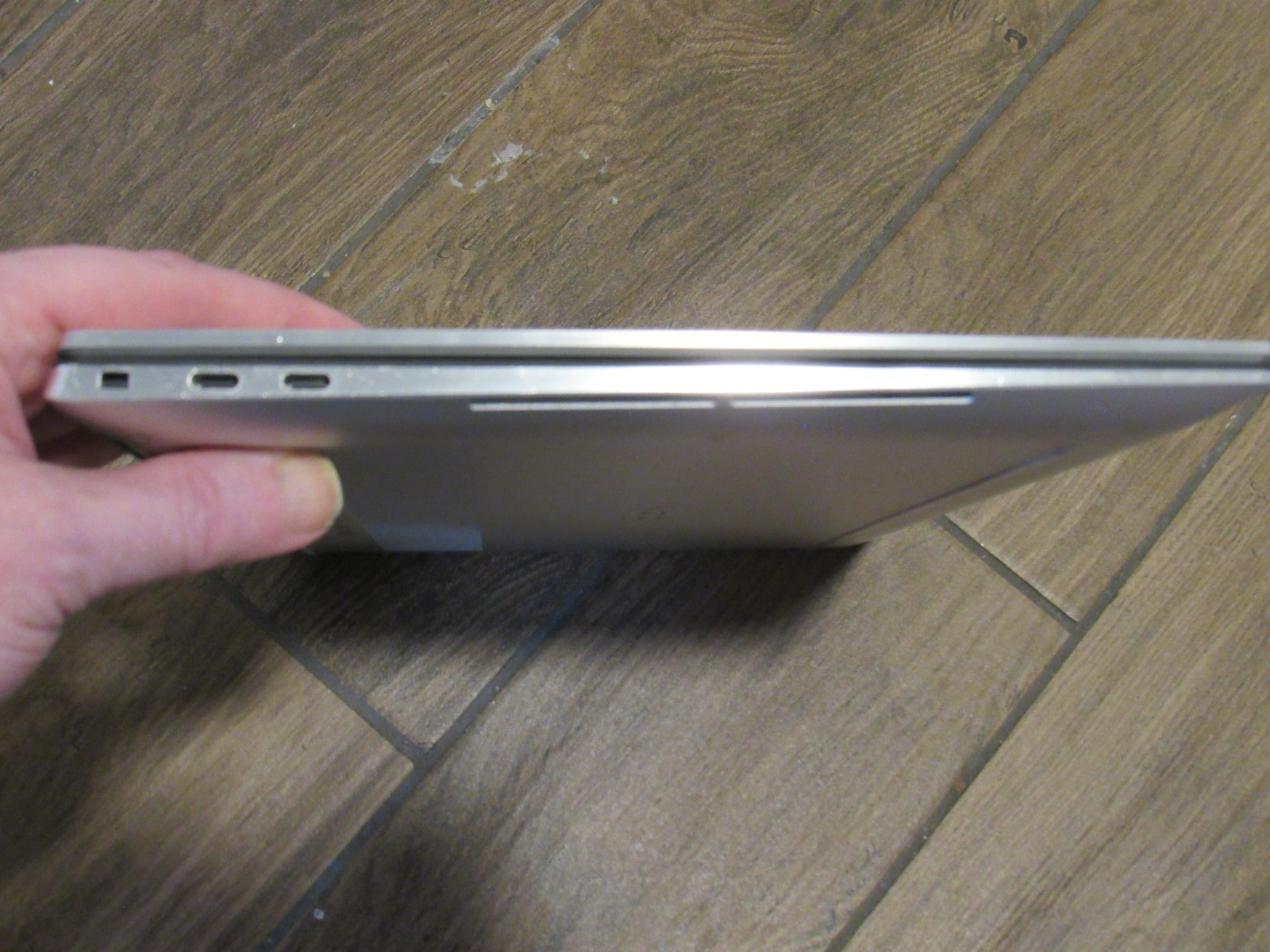 Dell XPS 15 9520 i9-12900HK FHD+ 16GB RAM 512GB SSD RTX 3050 Ti EXCELLENT