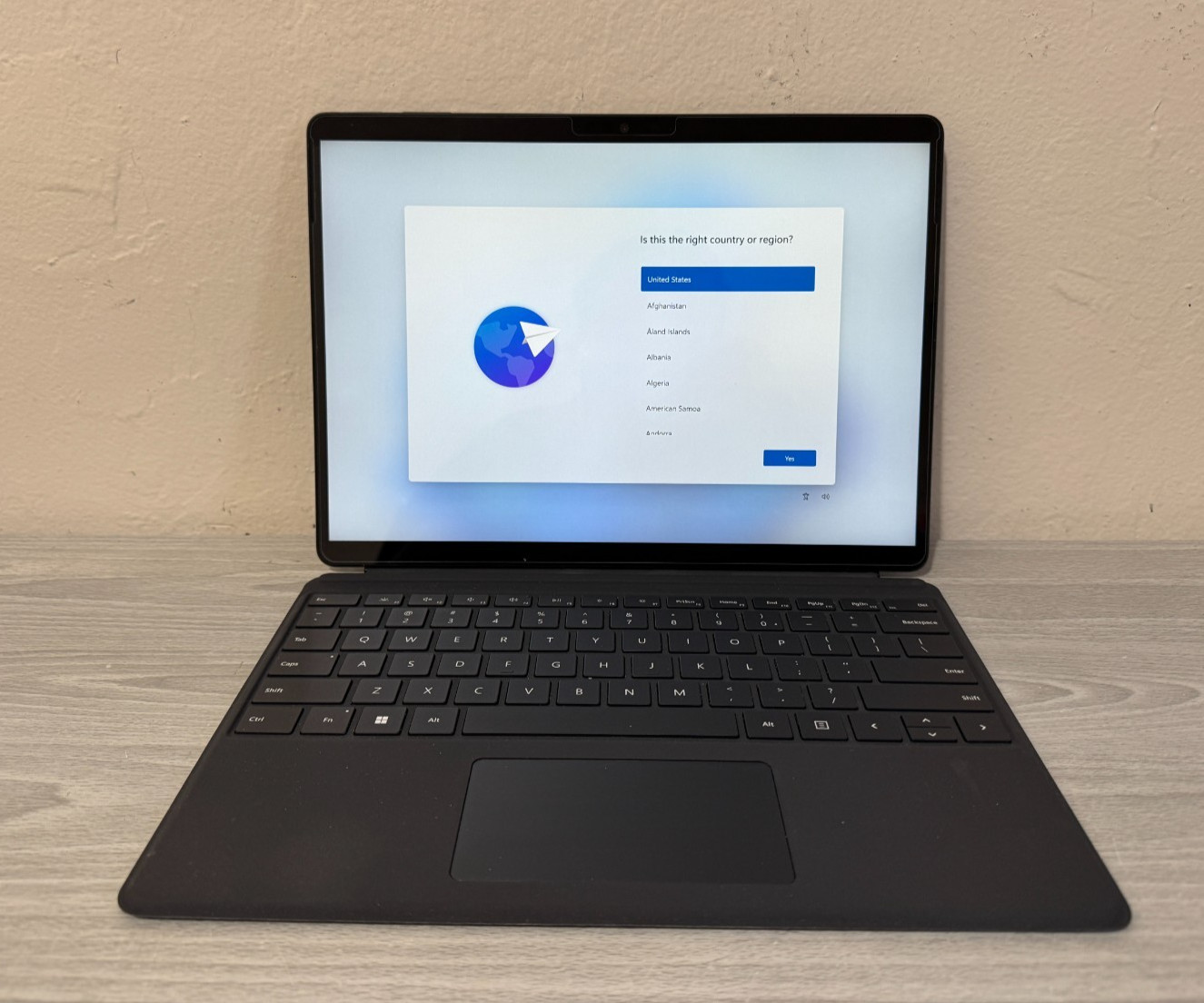 2TB Microsoft Surface Pro 9th 16GB RAM 2TB Intel i5 12th BUNDLE LOT (Read Desc)