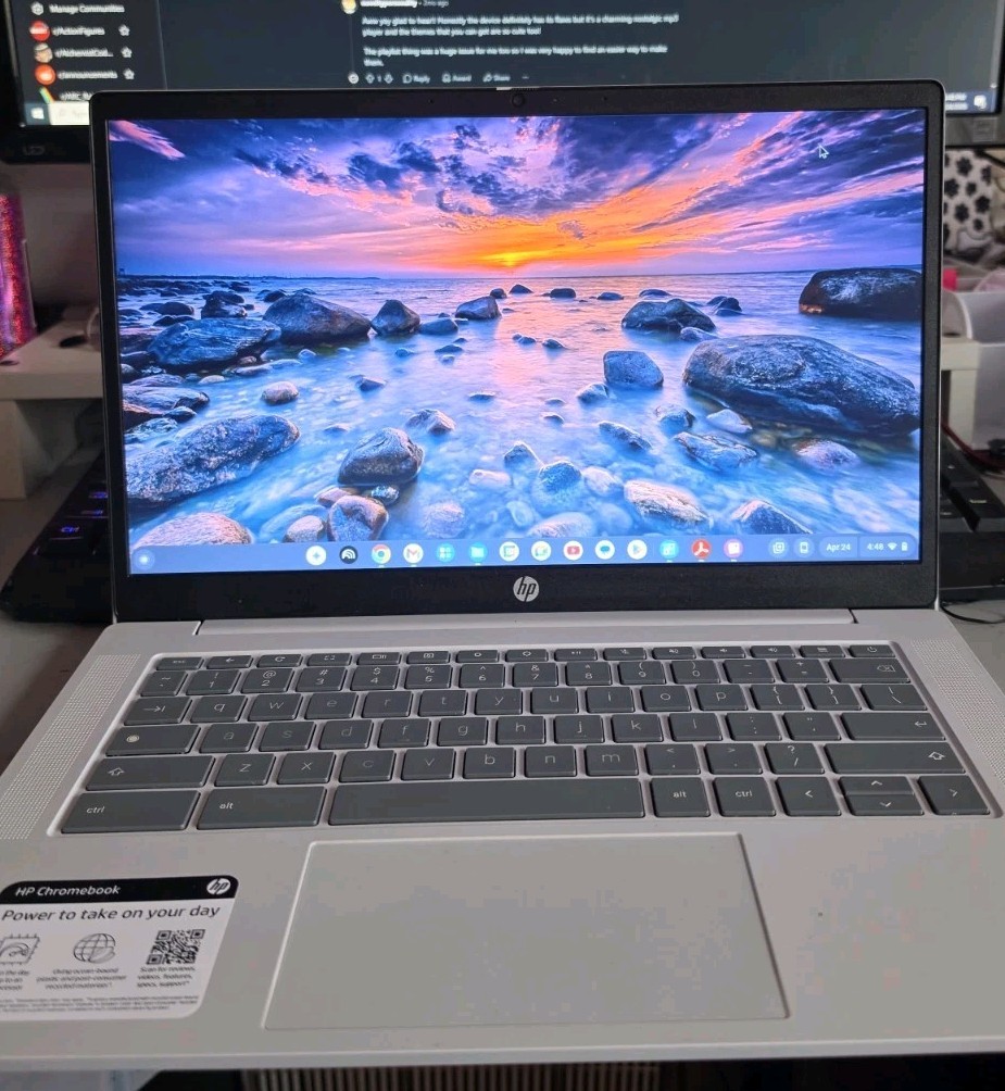 HP Chromebook 14a-nf0131wm, Laptop, Perfect For School! Plus Free Soft Case!