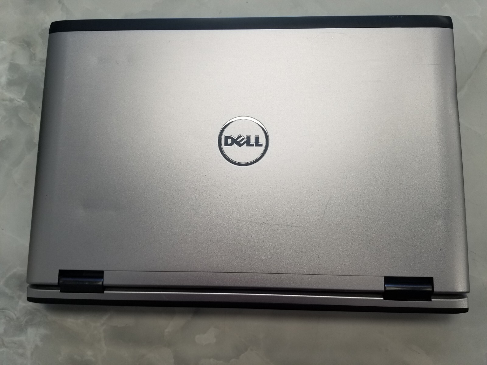Dell Vostro 3550 15.6in. ( Intel Core i3 2nd Gen., 2.1GHz, 4GB) No Harddrive
