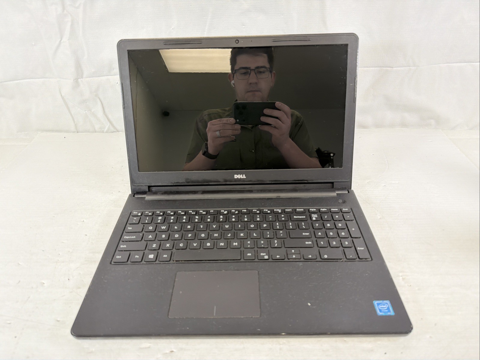 Dell Inspiron 15 5100 Intel Celeron N3050 4GB RAM 500GB HDD Win 10 P No Batt