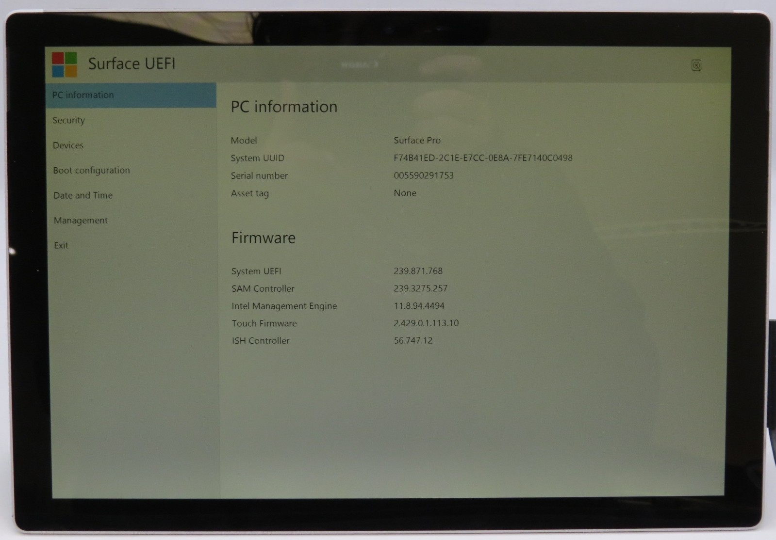 Microsoft Surface Pro 5/m3-7Y30 @ 1.00GHz/4GB RAM/No Storage/No OS