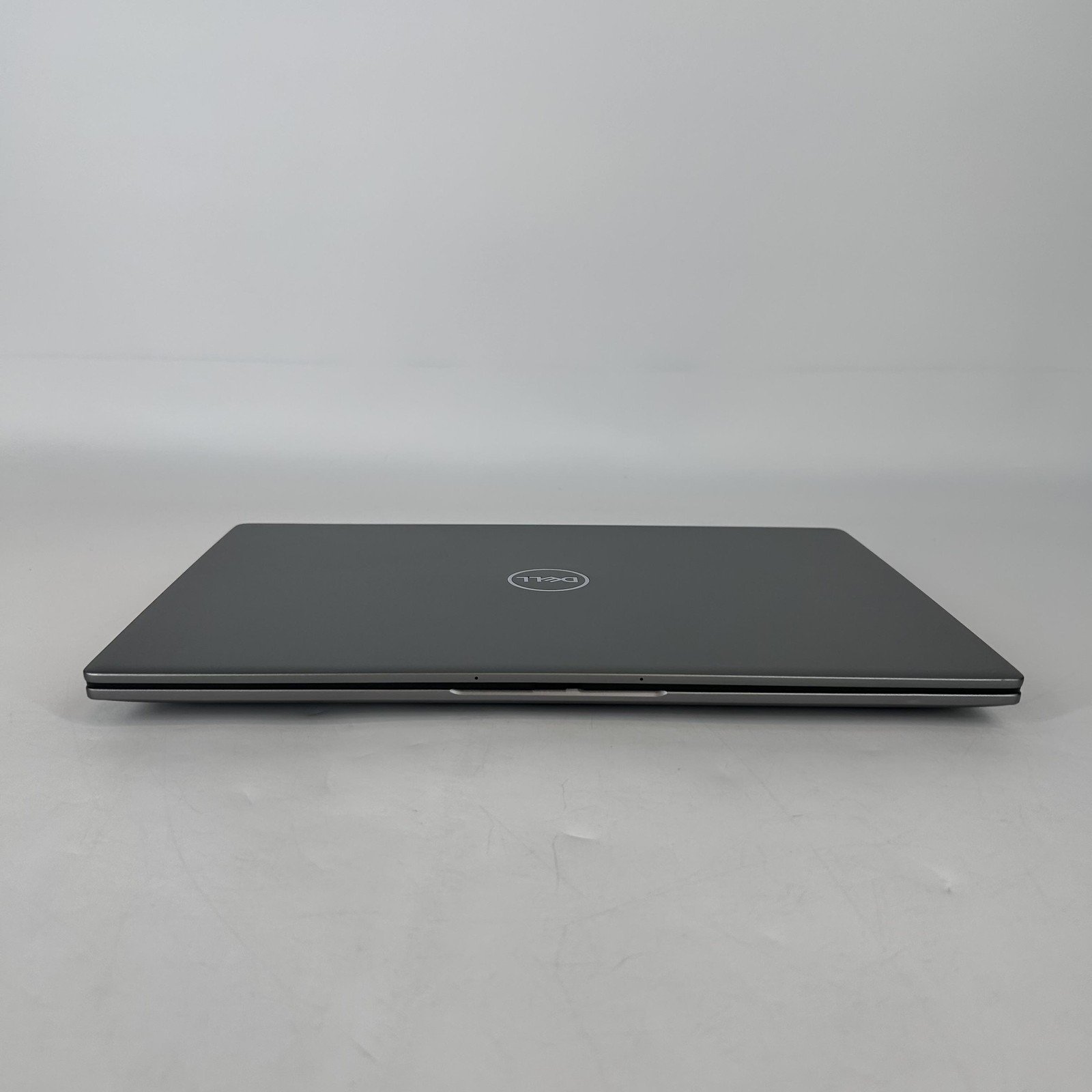Dell Latitude 7450 14 QHD+ TOUCH 3.8 GHz Ultra 7 165H 32GB 256GB SSD Excellent