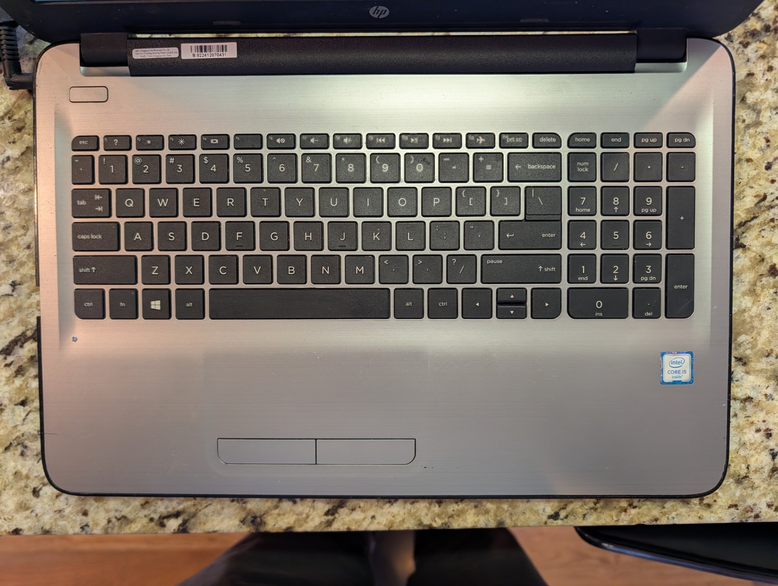 HP 15-ay503tx I5-6200U 2.3GHZ 250GB SSD 8GB RAM | WIN11 | Radeon R5 M330 2GB