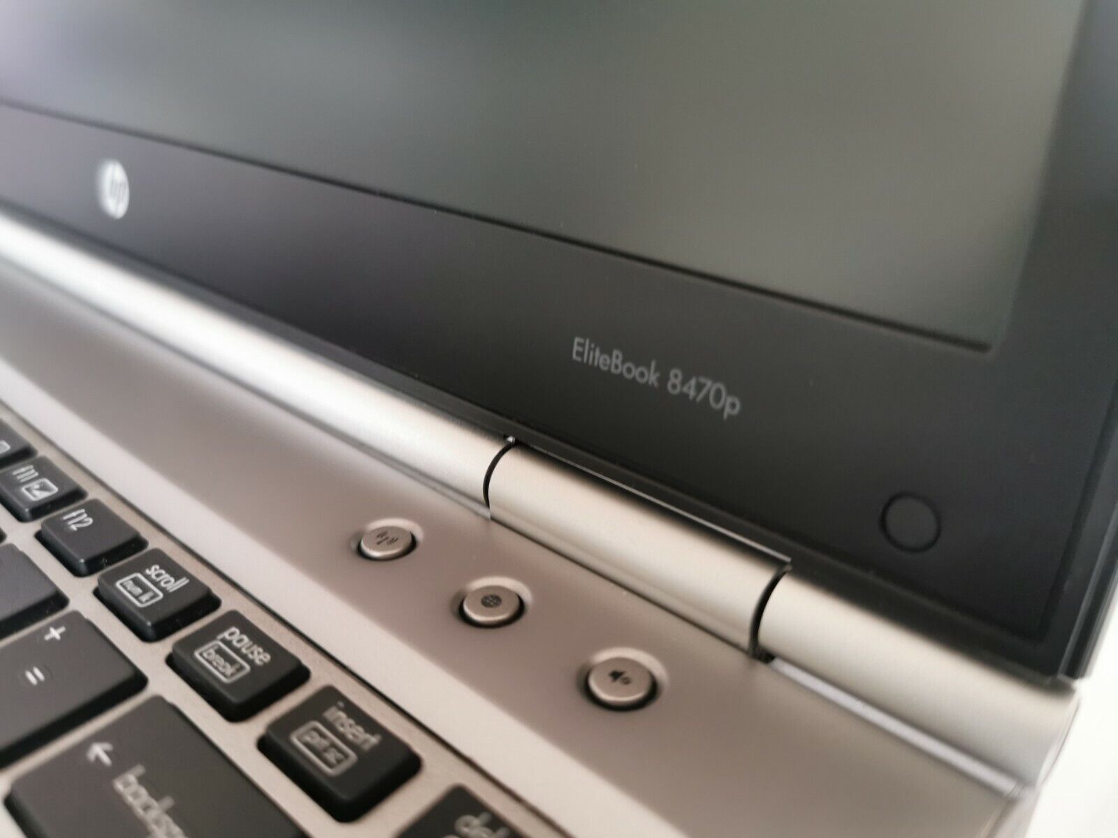 Business HP Elitebook 8470P i5-3320M Max 3.3GHz 1600x900px HD+ DVD-RW Win10 Pro