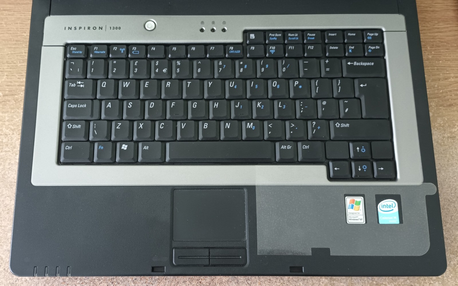 Dell Latitude 1300 Laptop Notebook 14.1″ 768MB 40GB 1280×800 Windows XP Charger