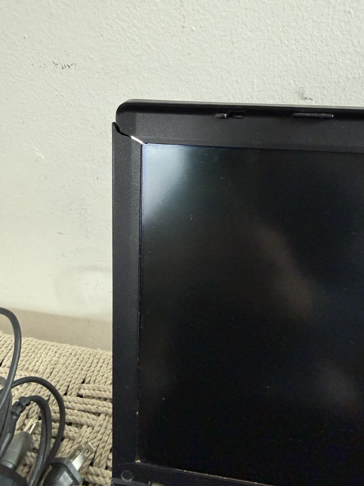 🍊 Vintage IBM Lenovo 14.1″ T60 Thinkpad T2400@1.83GHz 2GB RAM 60GB Windows XP