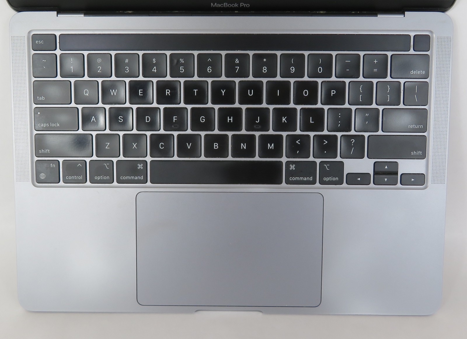 Apple Macbook Pro 2020 13in Retina M1 16GB RAM 512GB macOS Tahoe A2338