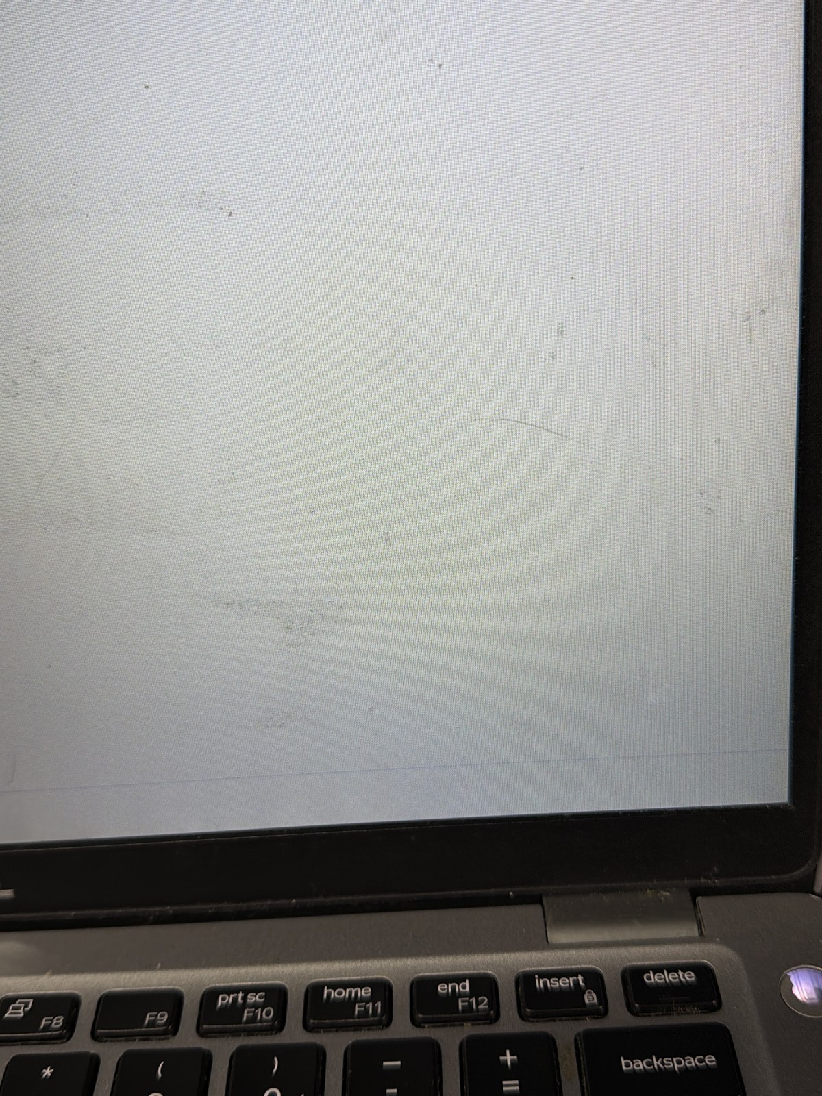 Dell Latitude 5410 14″ i5-10210U 8GB 128GB NO OS {READ}