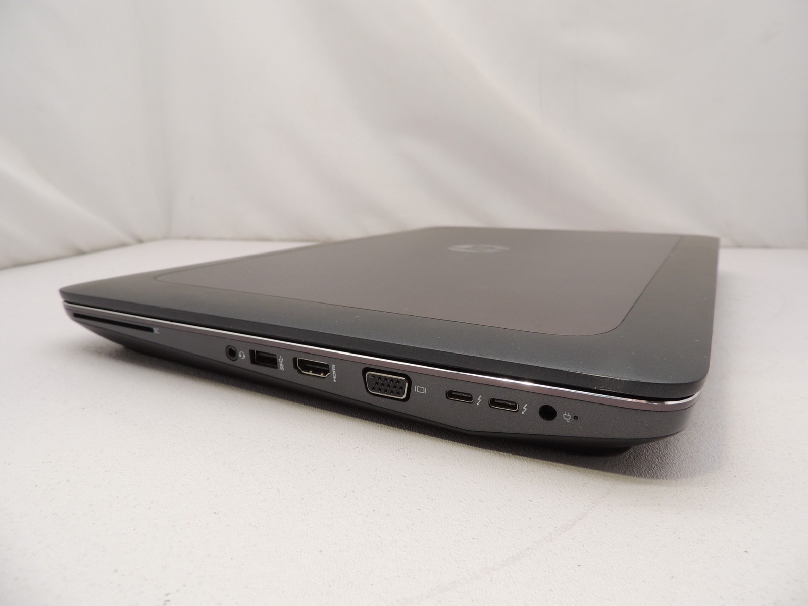 HP Zbook 17 G3 17.3″ Core i7 6700HQ 16GB 480GB Laptop Workstation No OS