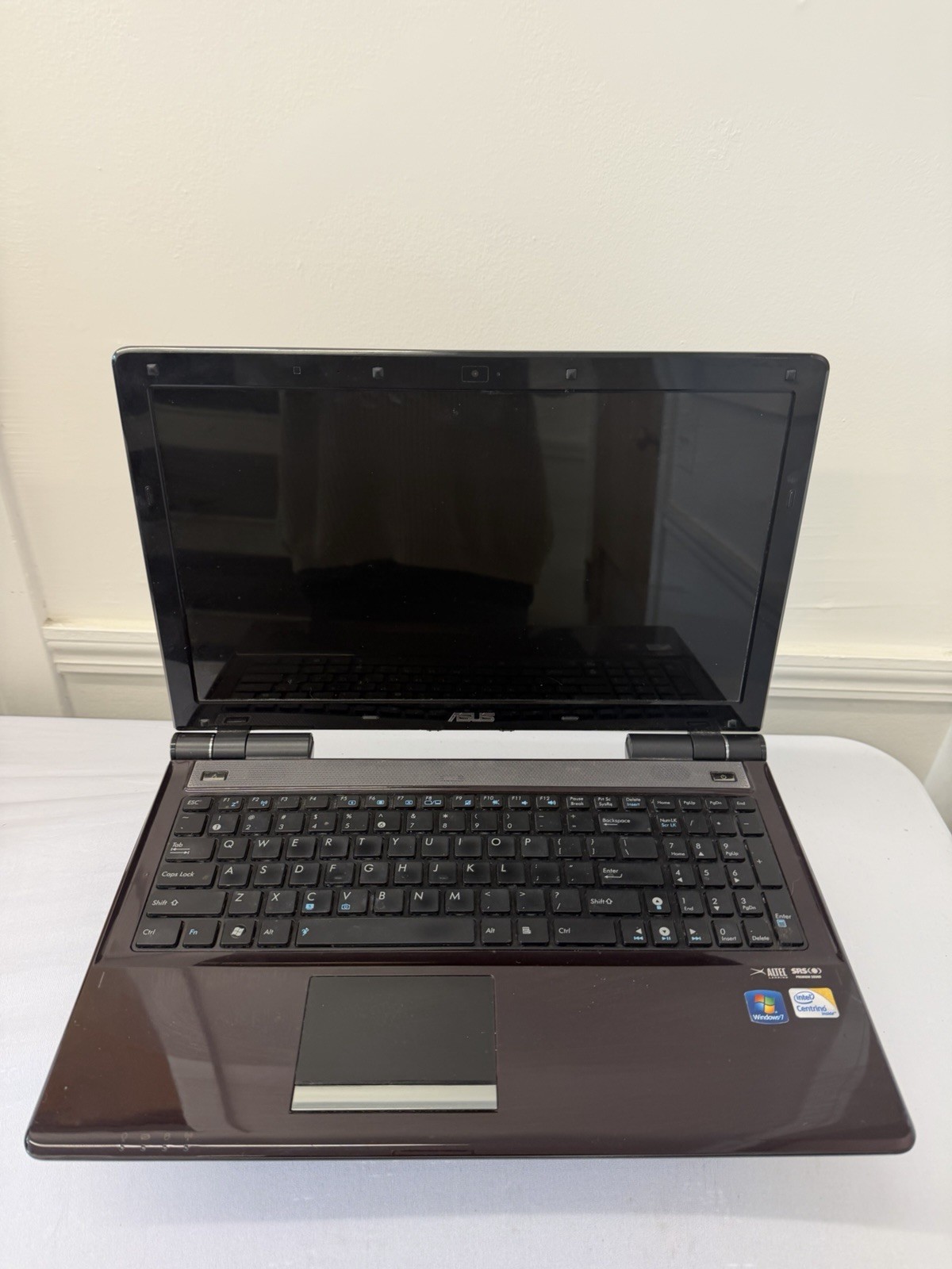 Asus U50A Laptop – Good Screen – Intel Duo T6600 – Read Des