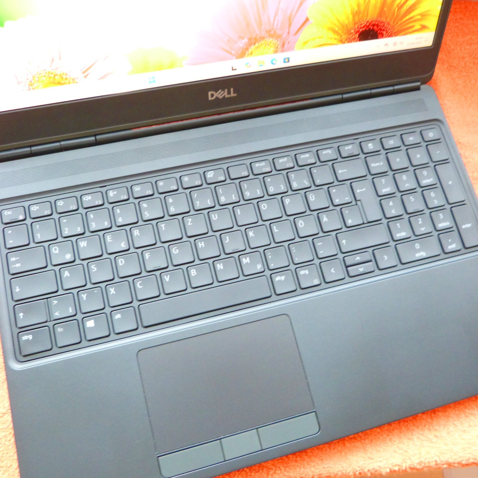 Dell 7560 ELITE WORKSTATION 15″ L 96GB RAM EXTREME SSD Windows 11 i5 11GEN
