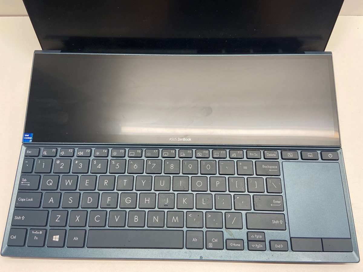 ASUS UX482E (P04024326)