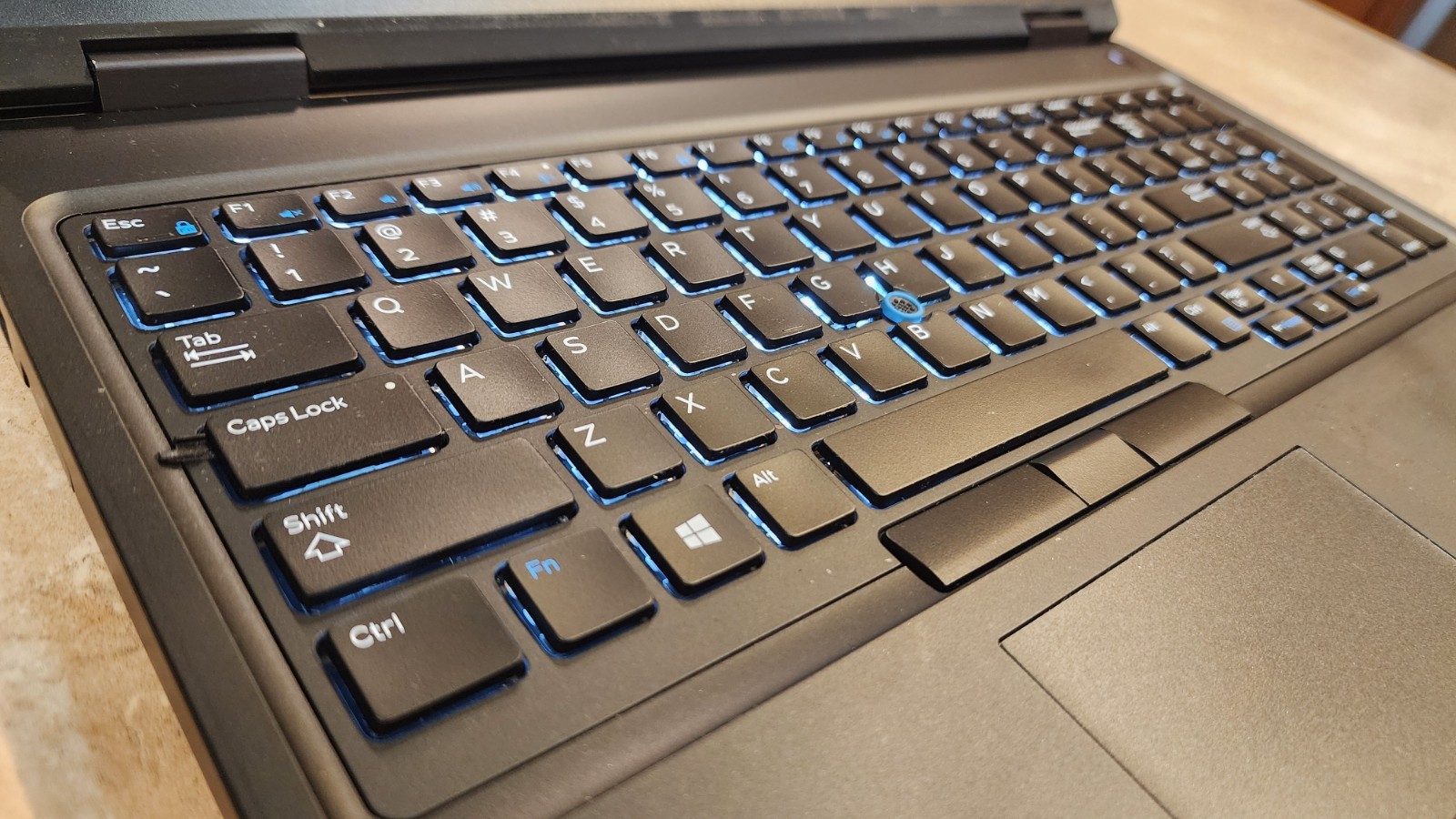 Dell Latitude 5591 15.6″ Quad-Core i5-8400H 16GB RAM 256GB SSD Win11 Pro Laptop