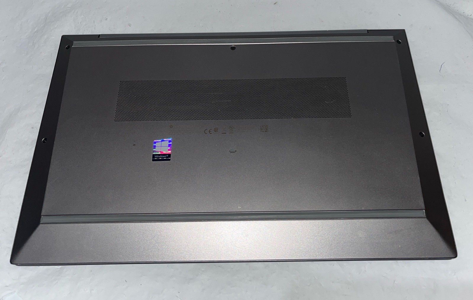 HP Z Book Firefly 15 G7 15″ i5-10210U@1.6GHz, 16GB RAM, 512 GB M2, W11P *READ*