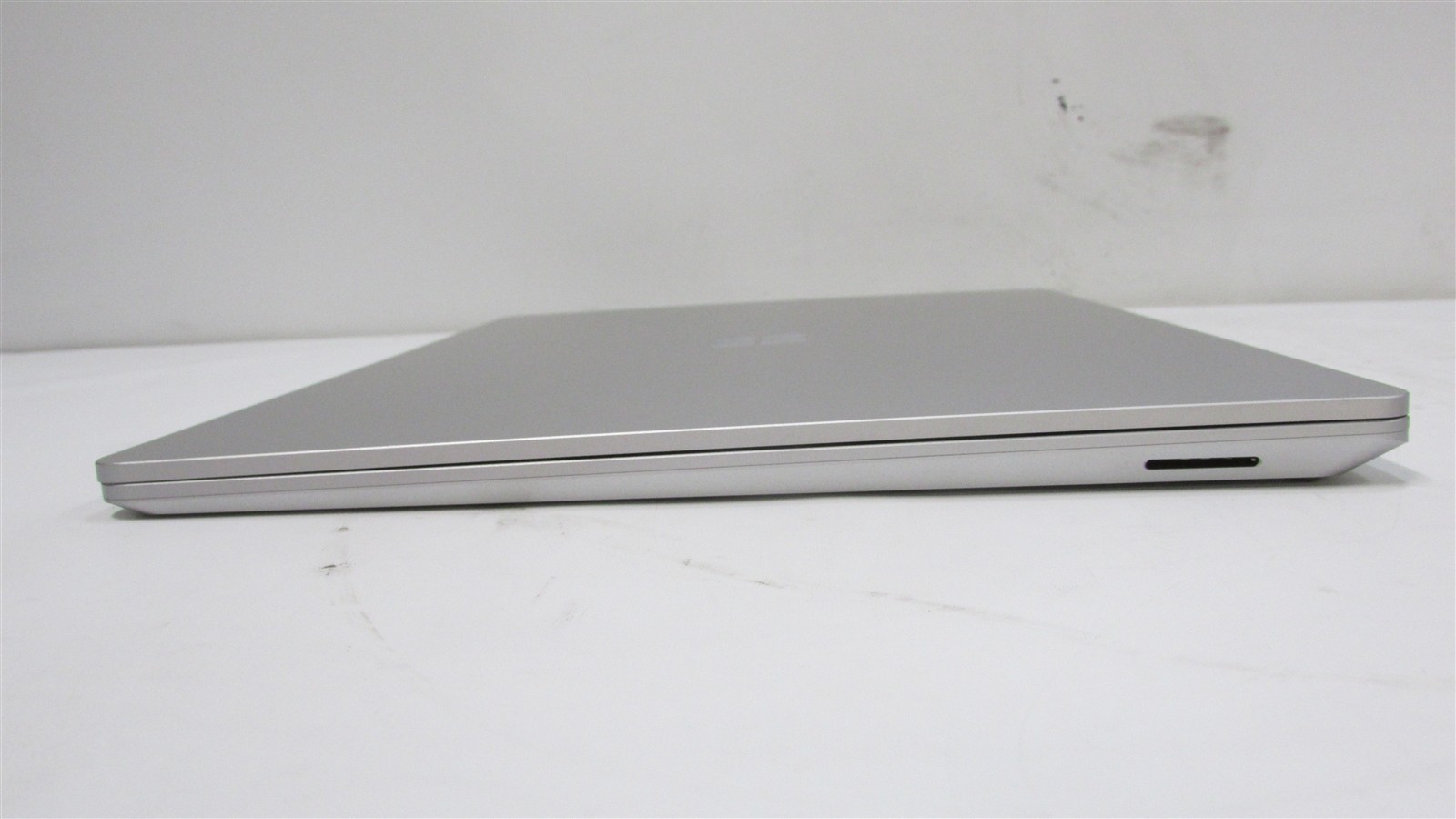 Microsoft Surface Laptop 4 1979 i7-1185G7 3.0GHz 16GB RAM 256GB 15″ Win 11 Pro